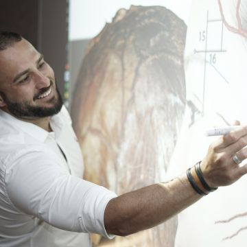 O CRESCIMENTO NA PROCURA DE CURSOS COM PEÇAS ANATOMICAS FRESCAS